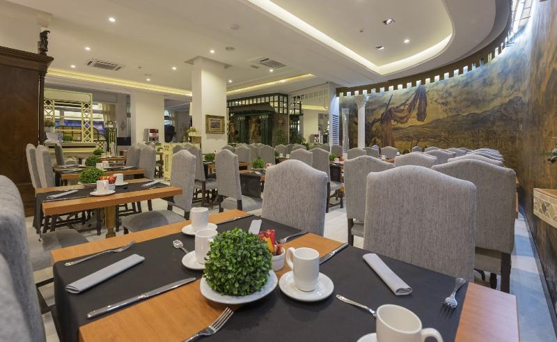 Sercotel Hotel President Figueres  Bagian luar foto